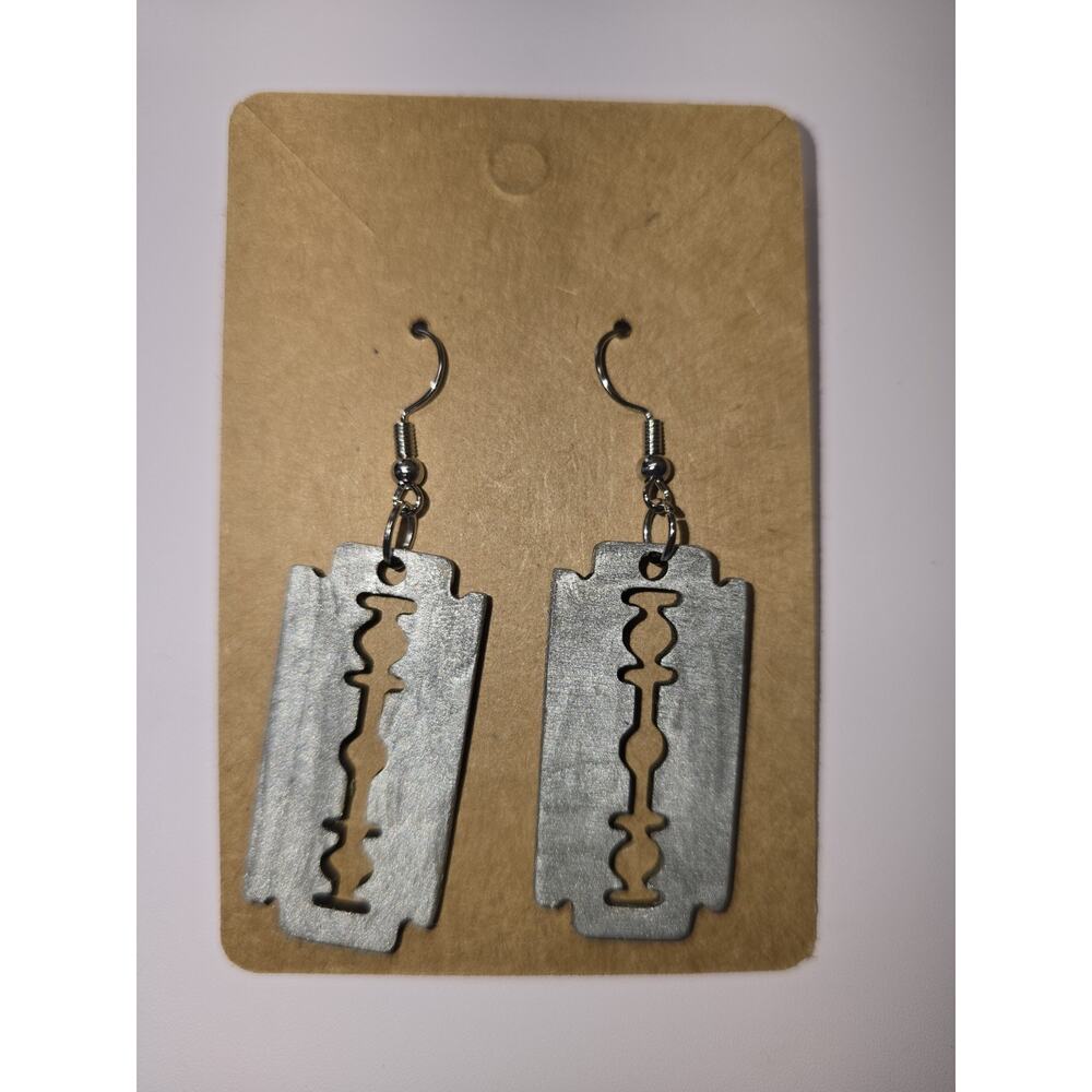 Punk Vintage Razor Blade Dangle Earrings For Women Creative Gothic Handmade